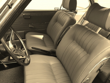 gallery/bekleding-mercedes oldie
